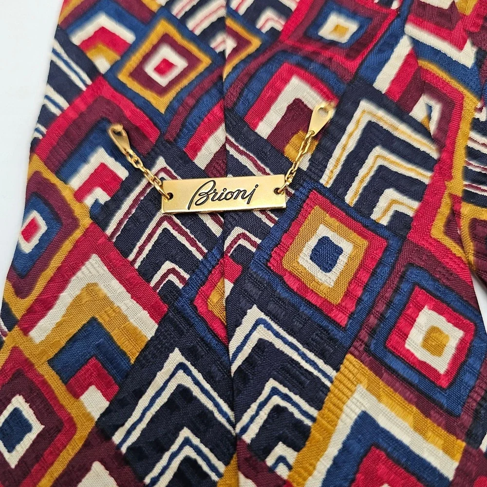 Brioni Silk Tie Italy Geometric Diamond Retro‎ Vintage Burgundy Gold Designer